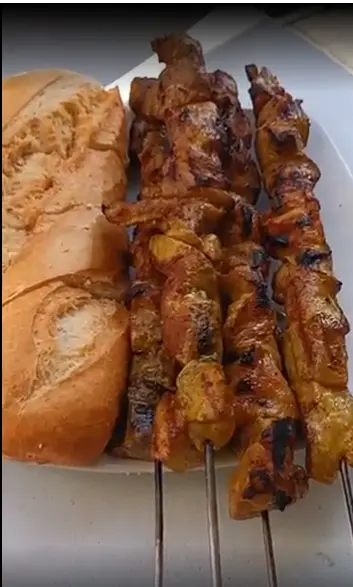 pinchos morunos madrid la brasa vallecas