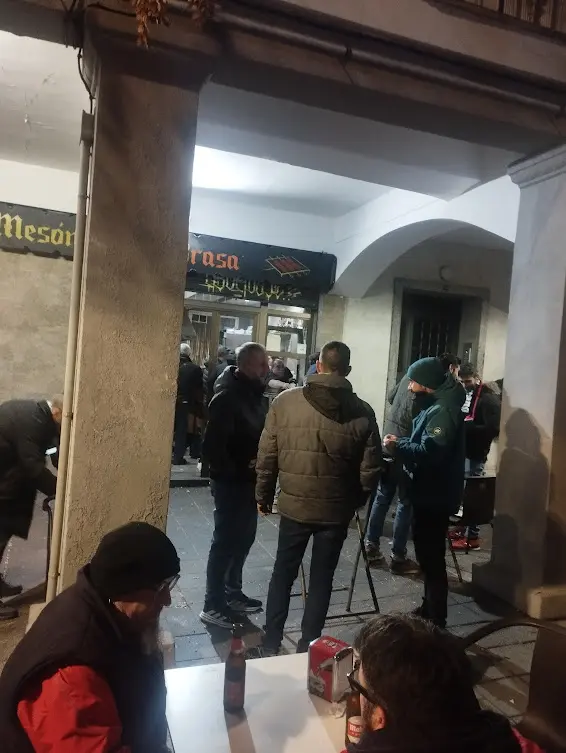 pinchos morunos madrid la brasa vallecas