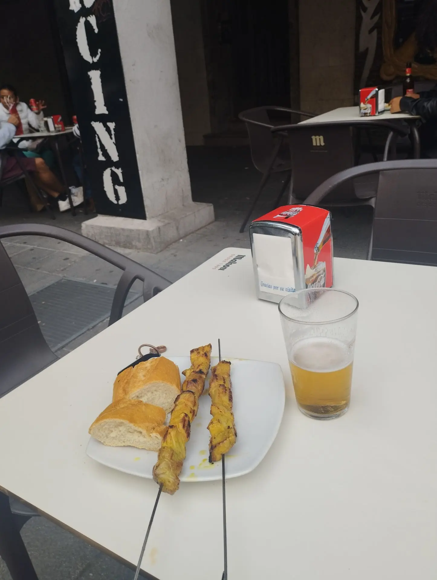 pinchos morunos madrid la brasa vallecas