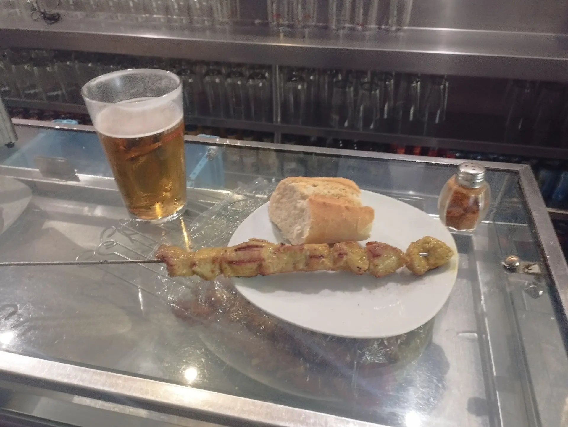 pinchos morunos madrid la brasa vallecas