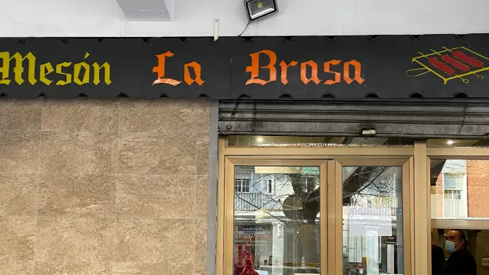 pinchos morunos madrid la brasa vallecas